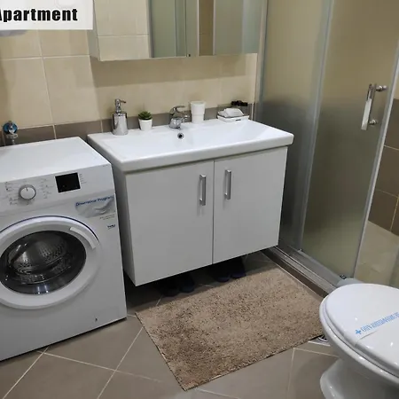 Apartment Fantasy With Free Parking *